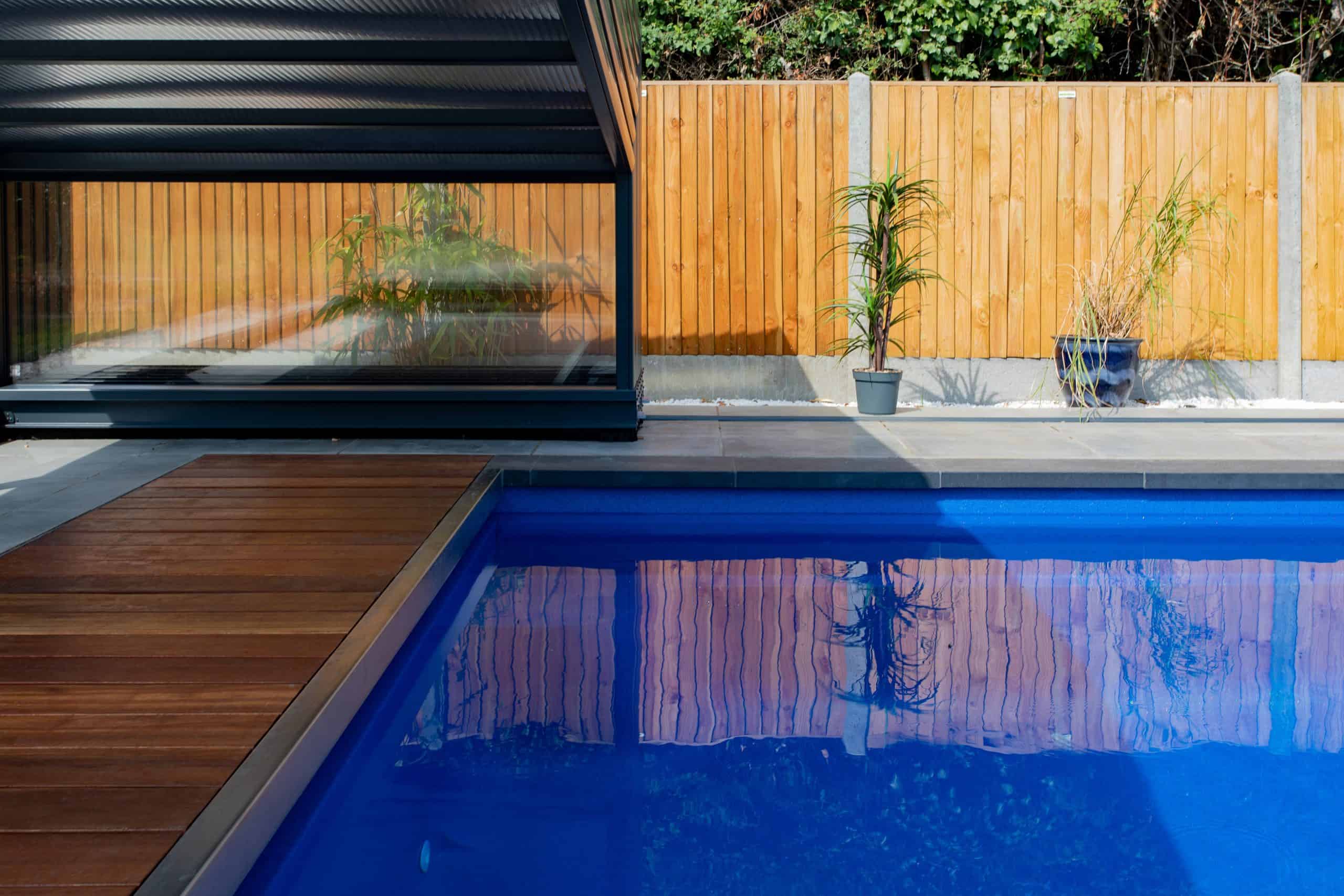 Telescopic pool cover opened